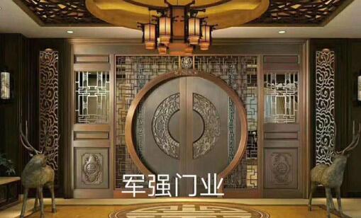 軍強(qiáng)鑄鋁門結(jié)構(gòu)和詳情,讓你購買的沖動(dòng)來了! 軍強(qiáng)鑄鋁門結(jié)構(gòu)和詳情,讓你購買的沖動(dòng)來了!